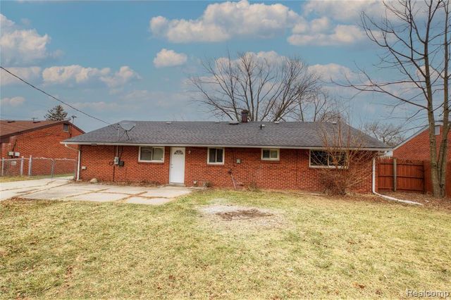 35431 Silvano Street, Clinton Township, MI 48035