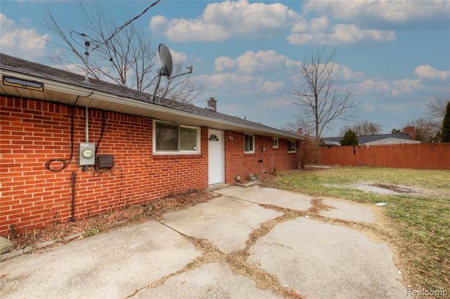 35431 Silvano Street, Clinton Township, MI 48035