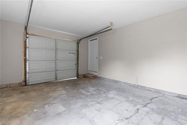 4319 Tillman DR, Virginia Beach, VA 23452