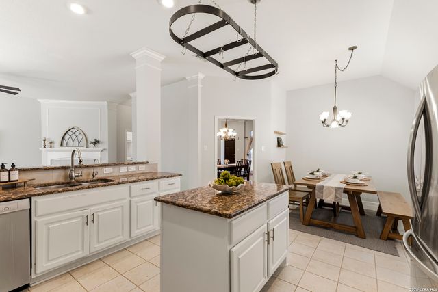 515 BENEDICT CT, San Antonio, TX 78258