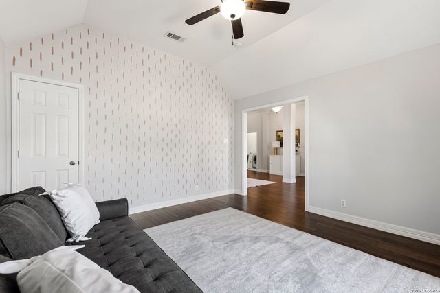 515 BENEDICT CT, San Antonio, TX 78258