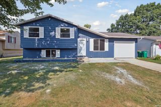 1529 Hampton Court, Mishawaka, IN 46544