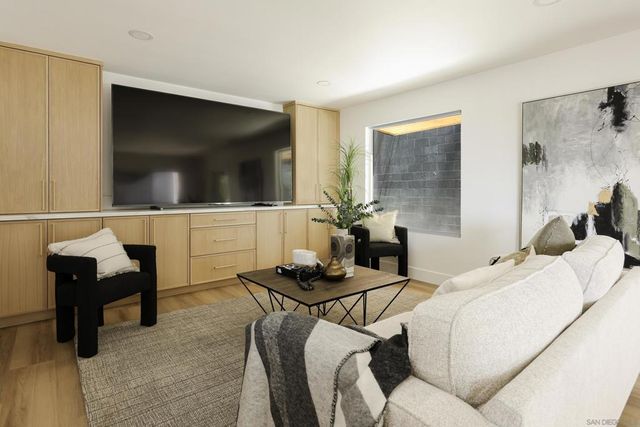 2861 Brant st., San Diego, CA 92103