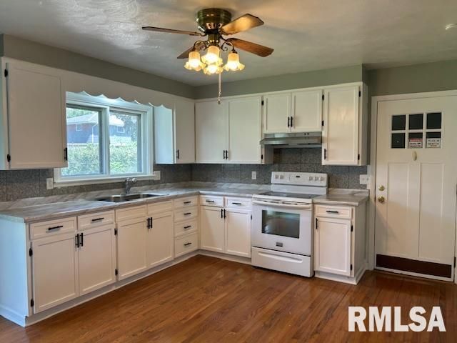 518 BARDEN Street, Morrison, IL 61270