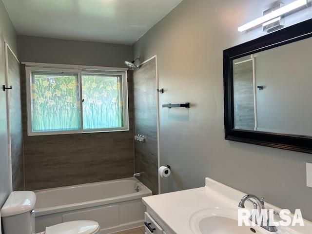 518 BARDEN Street, Morrison, IL 61270