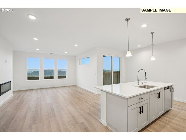 18209 Ne 14th St, Vancouver, WA 98684