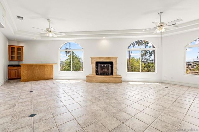 2475 Canyon Creek Road, Escondido, CA 92025