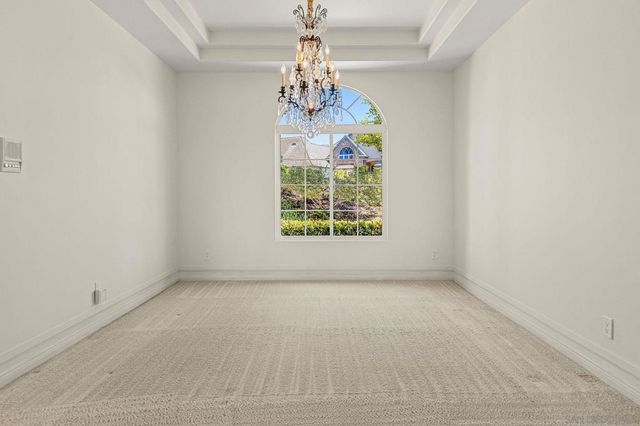 2475 Canyon Creek Road, Escondido, CA 92025