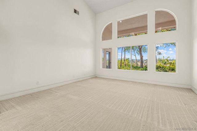 2475 Canyon Creek Road, Escondido, CA 92025