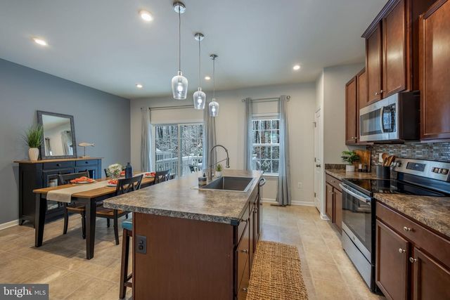 6516 CRITTENDEN LN, Spotsylvania, VA 22553