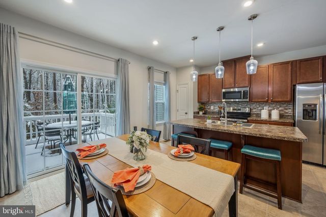 6516 CRITTENDEN LN, Spotsylvania, VA 22553