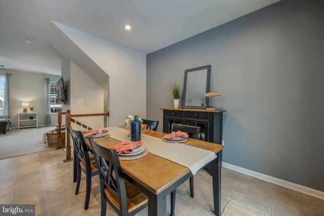 6516 CRITTENDEN LN, Spotsylvania, VA 22553