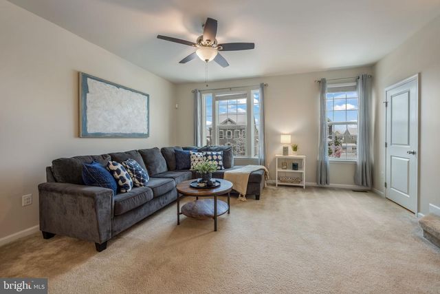 6516 CRITTENDEN LN, Spotsylvania, VA 22553