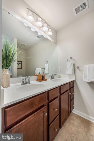 6516 CRITTENDEN LN, Spotsylvania, VA 22553