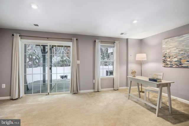 6516 CRITTENDEN LN, Spotsylvania, VA 22553