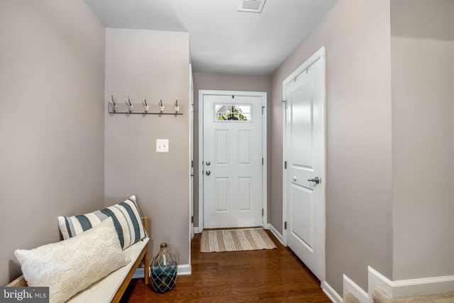 6516 CRITTENDEN LN, Spotsylvania, VA 22553