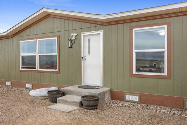 4 Bethany Court, Edgewood, NM 87015