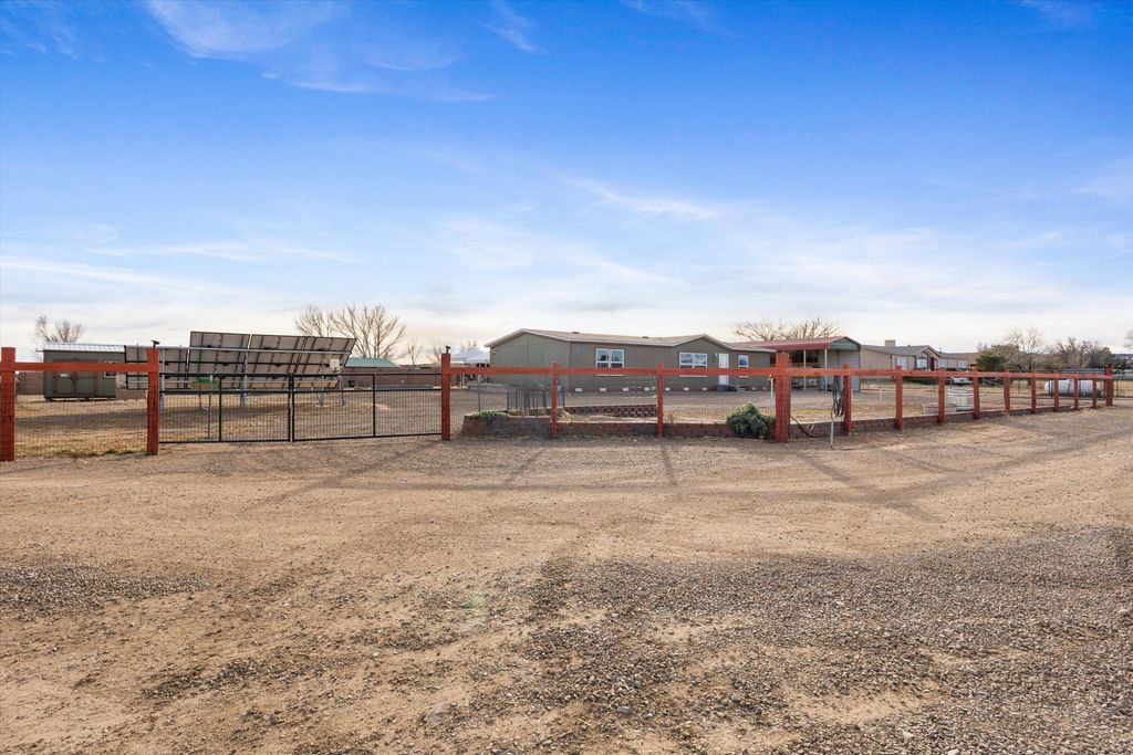 4 Bethany Court, Edgewood, NM 87015