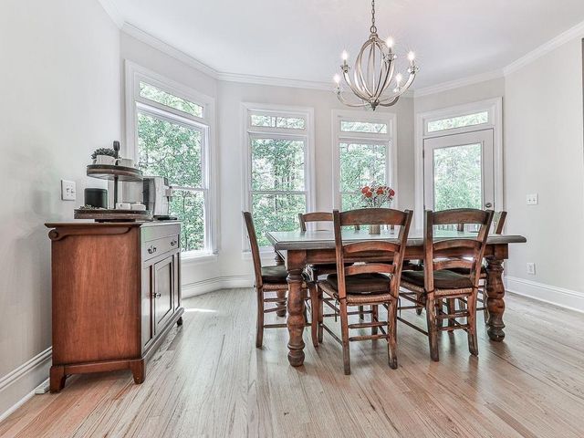 5037 Towne Lake Hills North, Woodstock, GA 30189