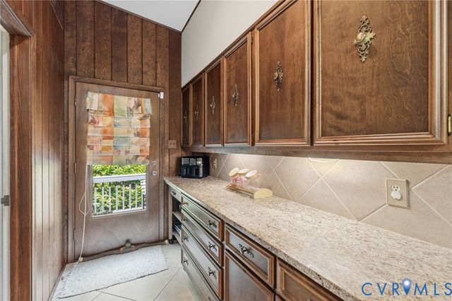 314 Berwickshire Dr, Henrico, VA 23229