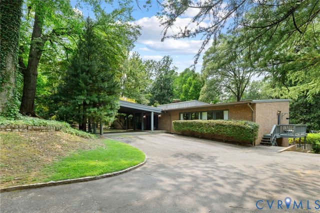 314 Berwickshire Dr, Henrico, VA 23229