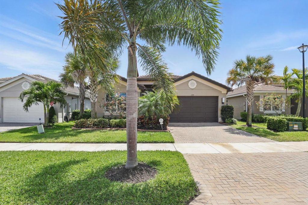 11104 SW Carriage Hill Lane, Port St. Lucie, Port St Lucie, FL 34987