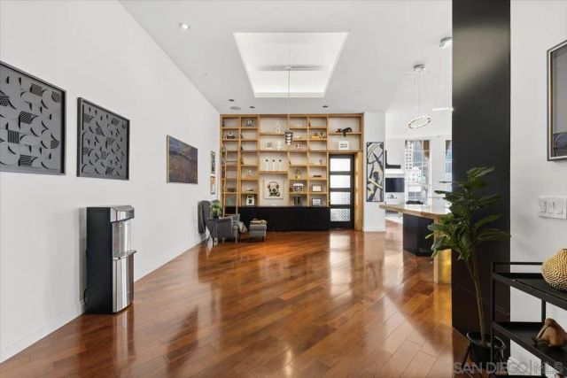 950 6Th Ave 432, San Diego, CA 92101