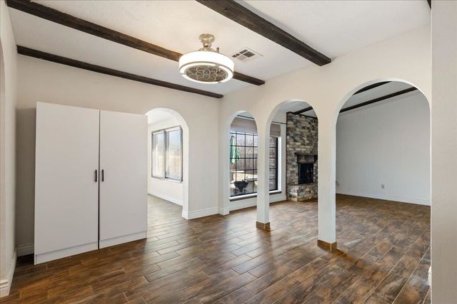 6827 SW Fenwick, Lawton, OK 73505