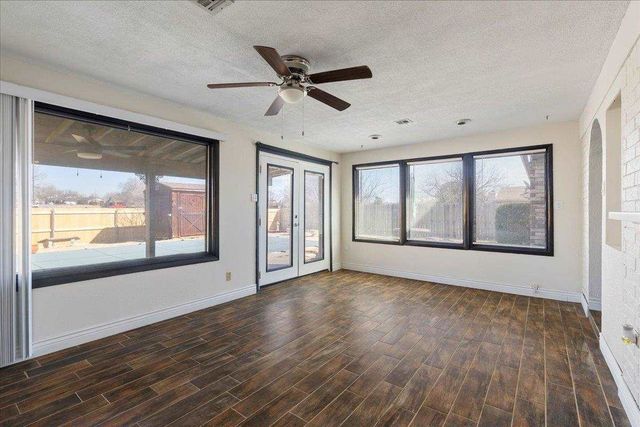 6827 SW Fenwick, Lawton, OK 73505