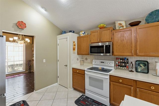 2732 TOLWORTH AVENUE, Orlando, FL 32837