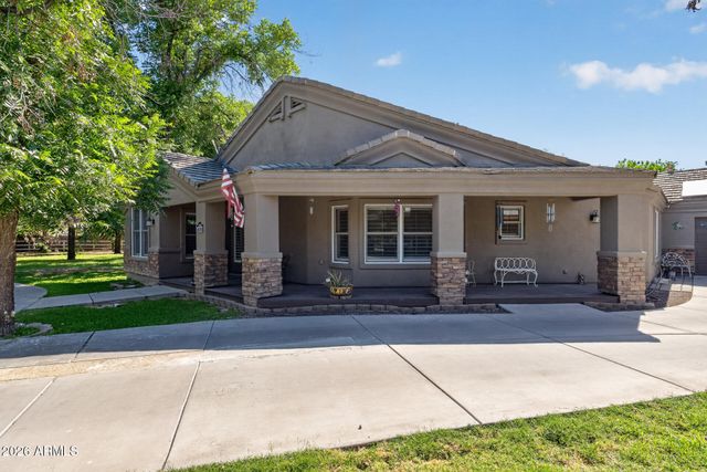 2830 W HARVEST GROVES Lane, Phoenix, AZ 85041