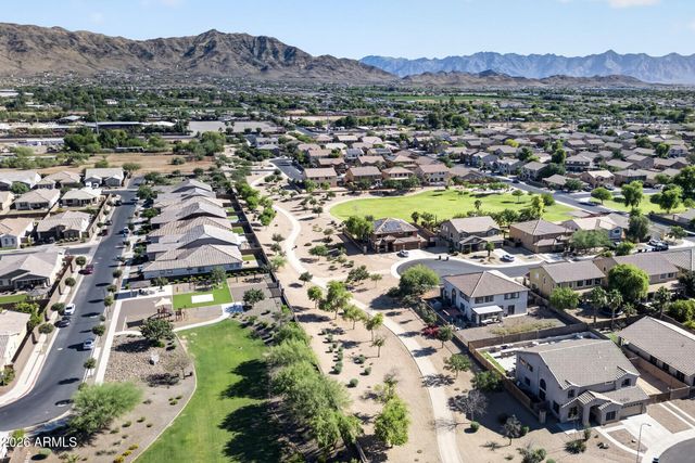 2830 W HARVEST GROVES Lane, Phoenix, AZ 85041