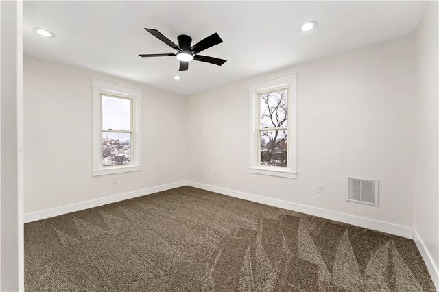 216 Natchez Street, Mt Washington, PA 15211