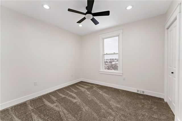 216 Natchez Street, Mt Washington, PA 15211