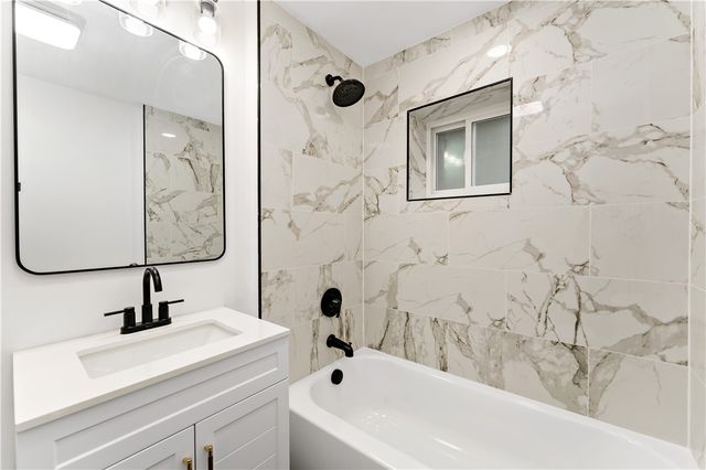 216 Natchez Street, Mt Washington, PA 15211