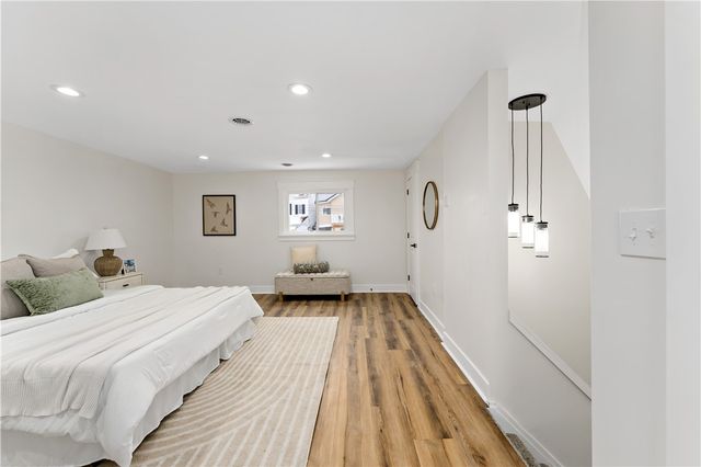 216 Natchez Street, Mt Washington, PA 15211