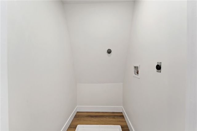 216 Natchez Street, Mt Washington, PA 15211