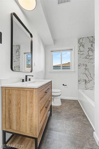 11175 Sunburst Avenue, Warren, MI 48089