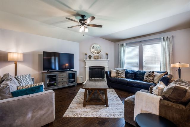 1119 Dickenson Drive, Melissa, TX 75454
