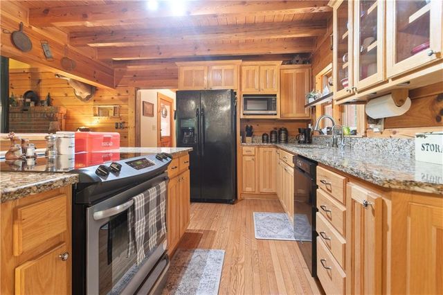 6515 Namon Wallace Drive, Cumming, GA 30028