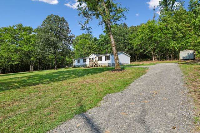 21 Vantrease Rd, Brush Creek, TN 38547