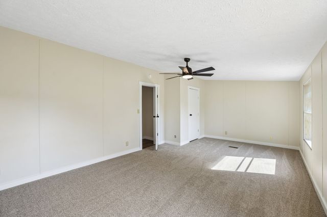 21 Vantrease Rd, Brush Creek, TN 38547