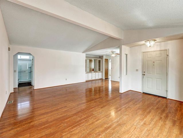 1164 Via Santa Paulo, Vista, CA 92081