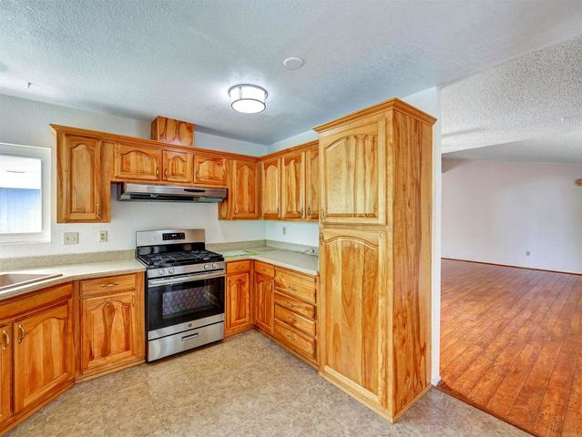 1164 Via Santa Paulo, Vista, CA 92081