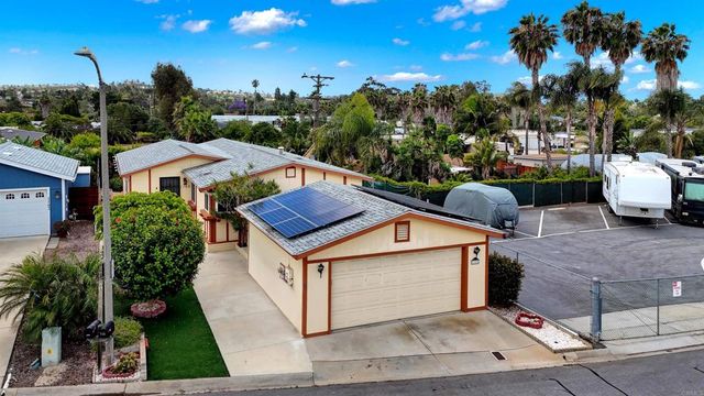 1164 Via Santa Paulo, Vista, CA 92081