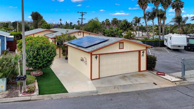 1164 Via Santa Paulo, Vista, CA 92081