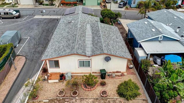 1164 Via Santa Paulo, Vista, CA 92081