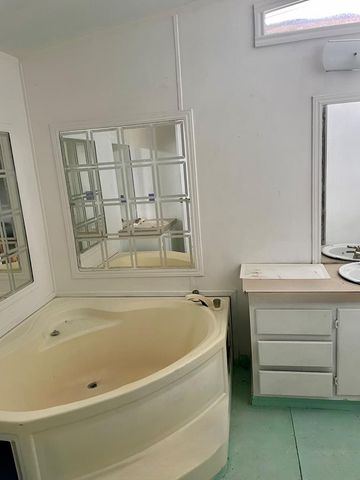 299 Descansos Con Dios, Terlingua, TX 79852