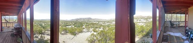299 Descansos Con Dios, Terlingua, TX 79852