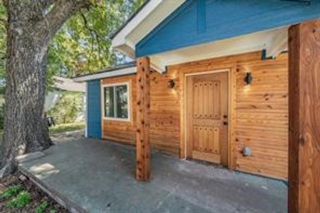2506 Southland Street, Dallas, TX 75215